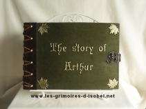 Grimoire paysage A4 en cuir vert Arthur